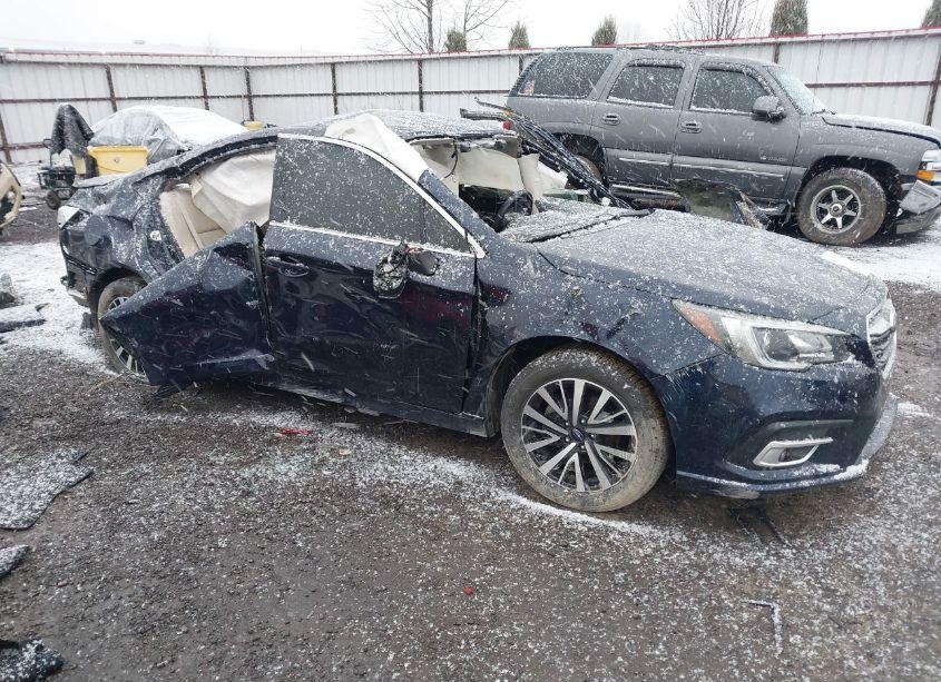 2018 Subaru Legacy 2.5I PREMIUM (VIN 4S3BNAF64J3045051) main photo