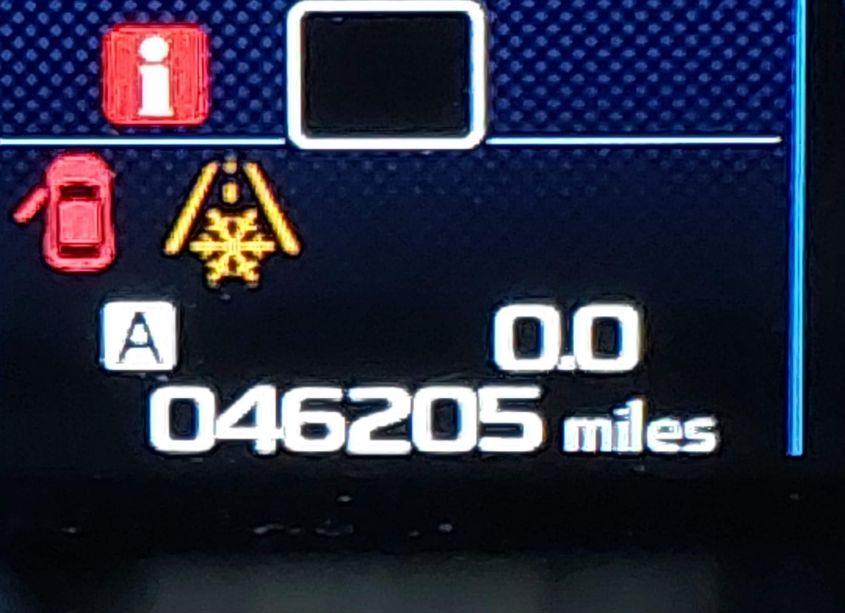 Photo 16 of 2018 Subaru Legacy 2.5I PREMIUM (VIN 4S3BNAF69J3023787)