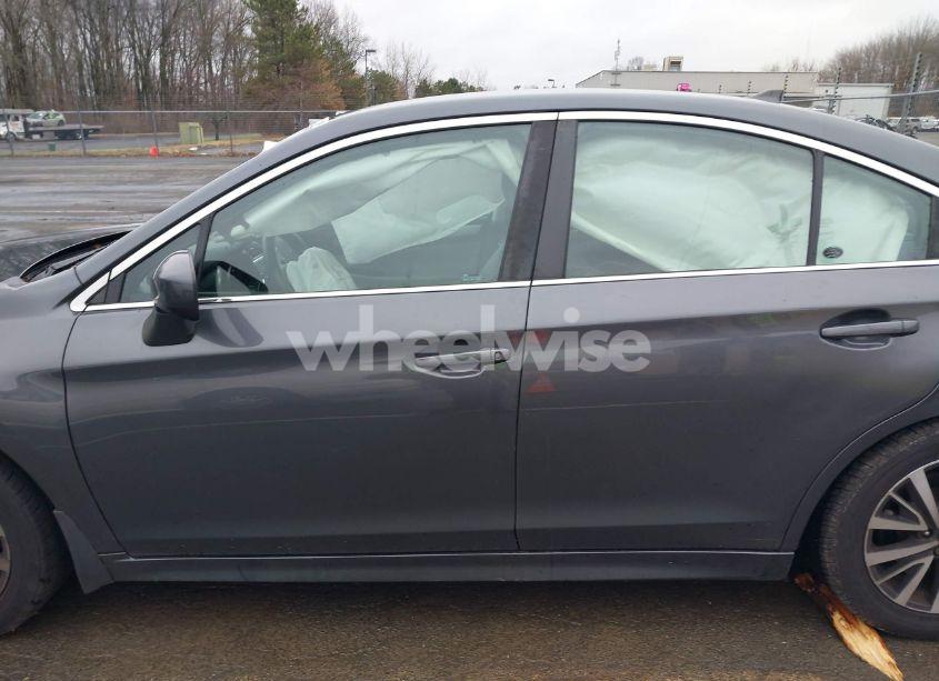 Photo 14 of 2019 Subaru Legacy 2.5I PREMIUM (VIN 4S3BNAF69K3022527)