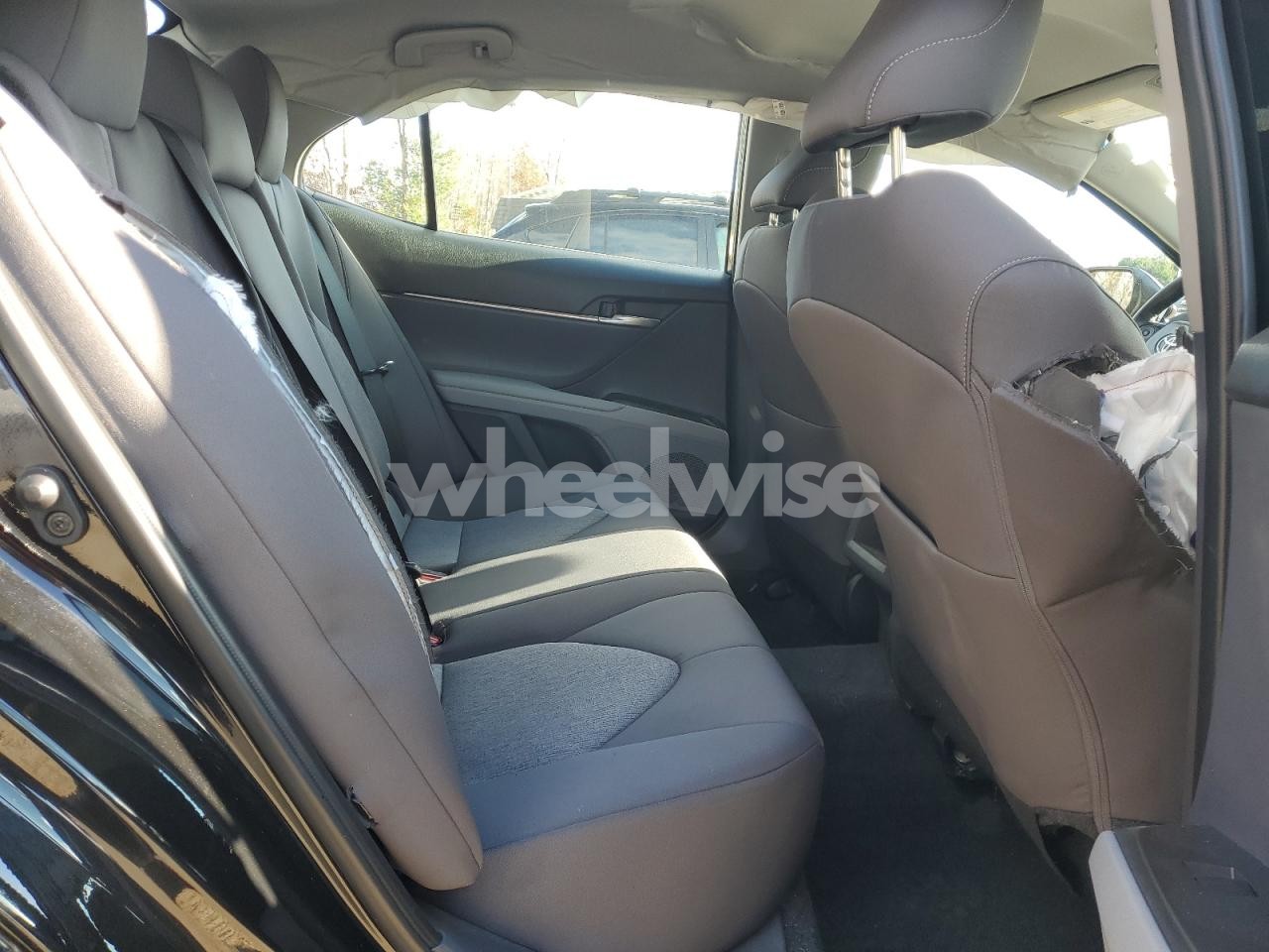 Photo 10 of 2024 TOYOTA CAMRY LE (VIN 4S3BNAH63H3050894)