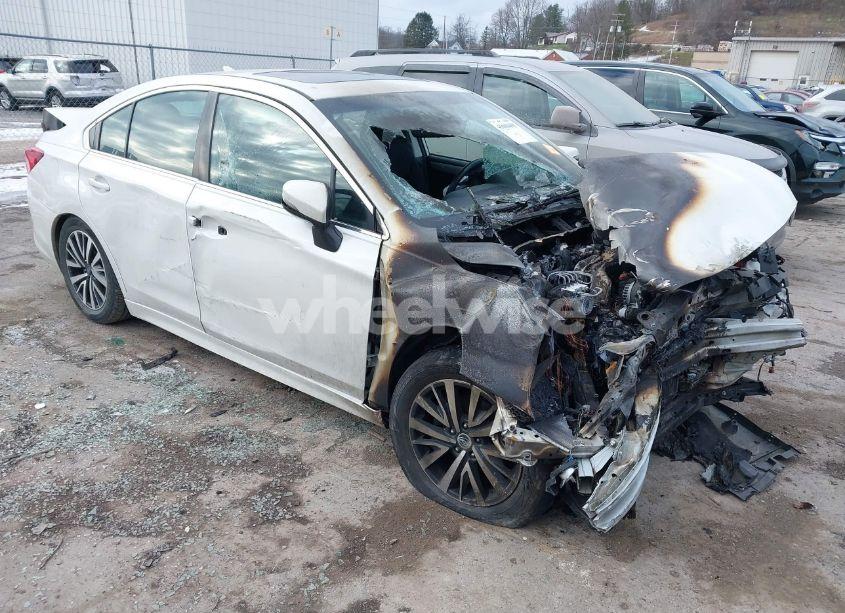 2019 Subaru Legacy 2.5I PREMIUM (VIN 4S3BNAH67K3026721) main photo