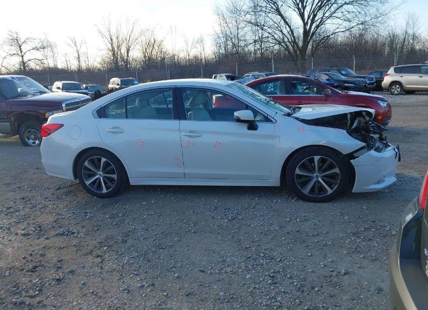 Photo 13 of 2015 Subaru Legacy 2.5I LIMITED (VIN 4S3BNAJ60F3071032)