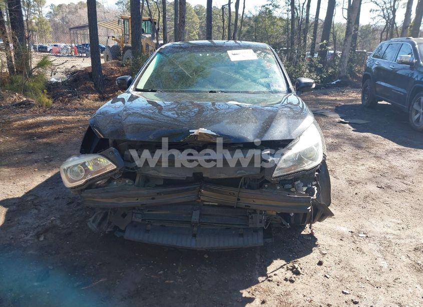 Photo 13 of 2015 Subaru Legacy 2.5I LIMITED (VIN 4S3BNAL61F3037629)