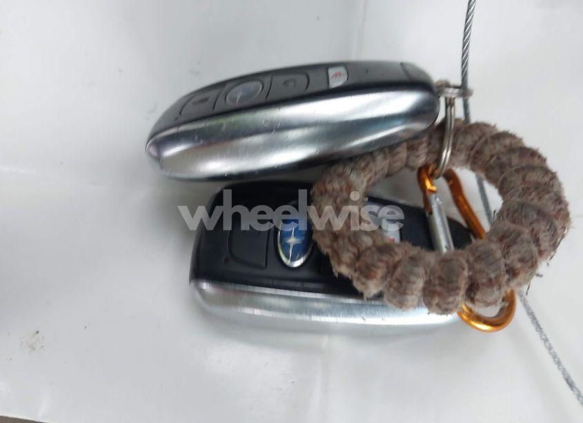 Photo 11 of 2015 Subaru Legacy 2.5I LIMITED (VIN 4S3BNAL65F3009400)