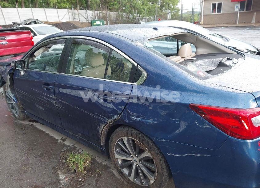 Photo 6 of 2015 Subaru Legacy 2.5I LIMITED (VIN 4S3BNAL65F3009400)