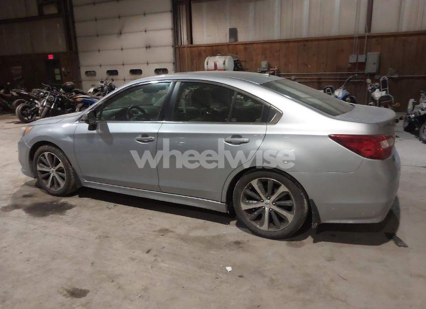 Photo 15 of 2015 Subaru Legacy 2.5I LIMITED (VIN 4S3BNAL67F3071588)
