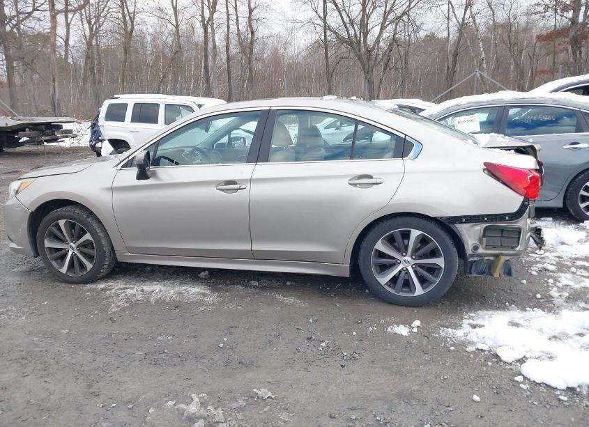 Photo 14 of 2015 Subaru Legacy 2.5I LIMITED (VIN 4S3BNAN60F3044052)