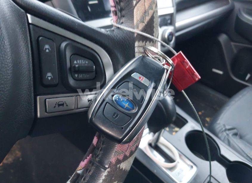 Photo 11 of 2017 Subaru Legacy 2.5I LIMITED (VIN 4S3BNAN60H3034916)