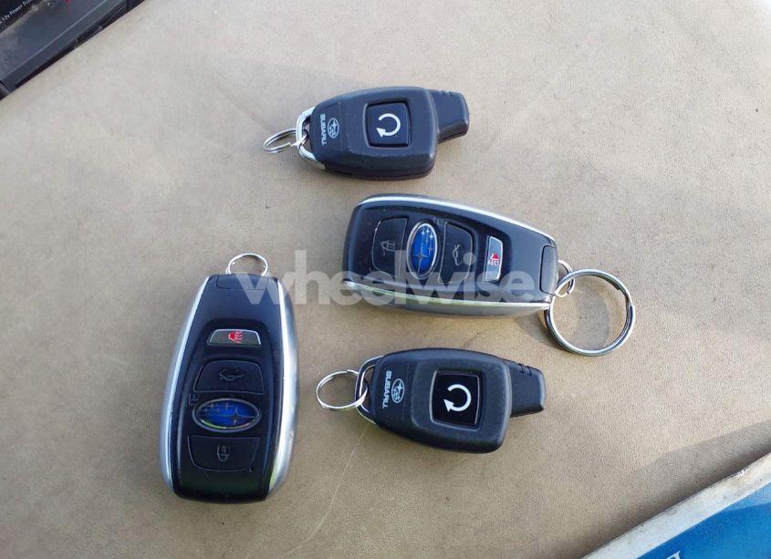 Photo 11 of 2017 Subaru Legacy 2.5I LIMITED (VIN 4S3BNAN60H3043633)