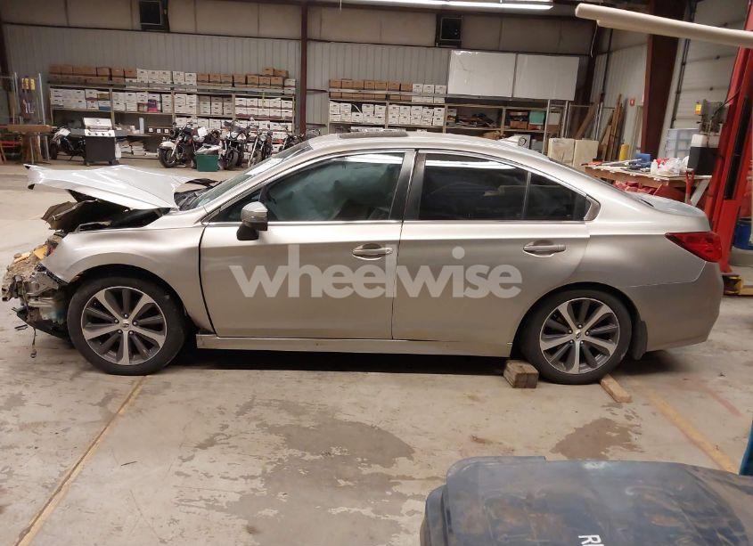 Photo 14 of 2017 Subaru Legacy 2.5I LIMITED (VIN 4S3BNAN60H3045513)