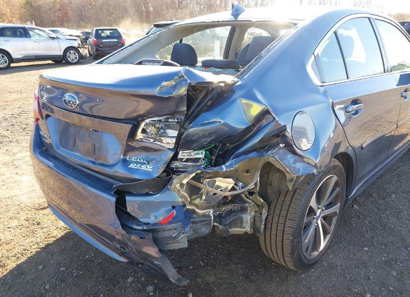 Photo 6 of 2017 Subaru Legacy 2.5I LIMITED (VIN 4S3BNAN60H3046452)