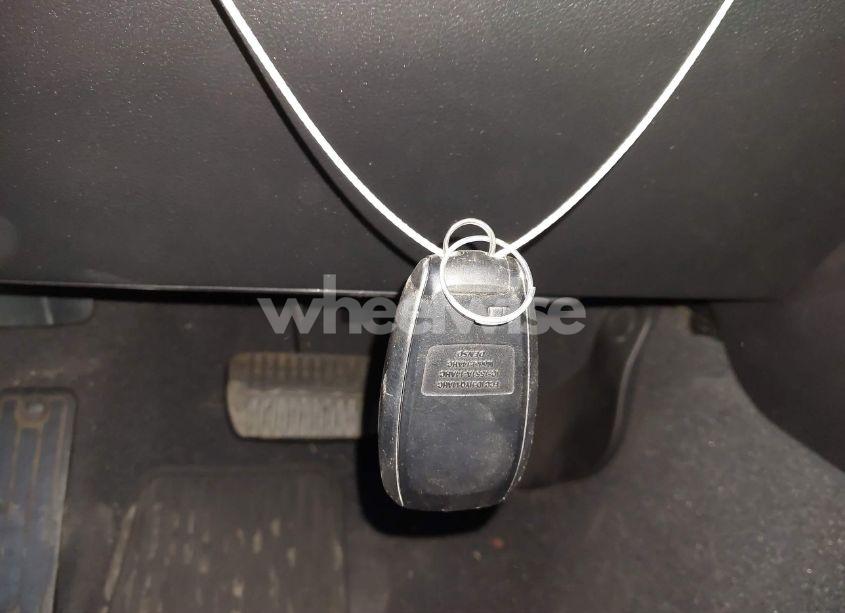 Photo 11 of 2017 Subaru Legacy 2.5I LIMITED (VIN 4S3BNAN60H3053529)