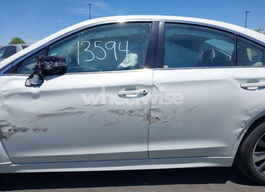 Photo 14 of 2019 Subaru Legacy 2.5I LIMITED (VIN 4S3BNAN62K3033208)