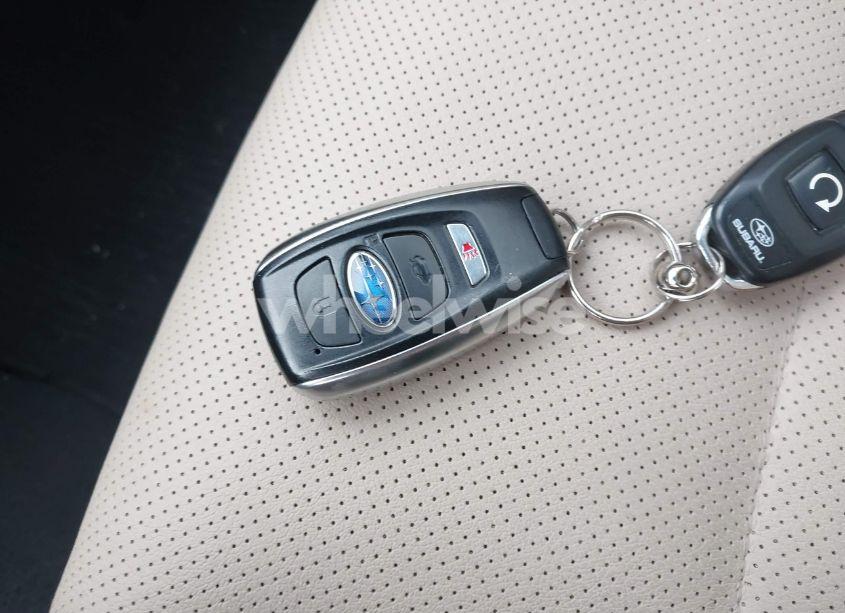 Photo 11 of 2017 Subaru Legacy 2.5I LIMITED (VIN 4S3BNAN68H3036154)