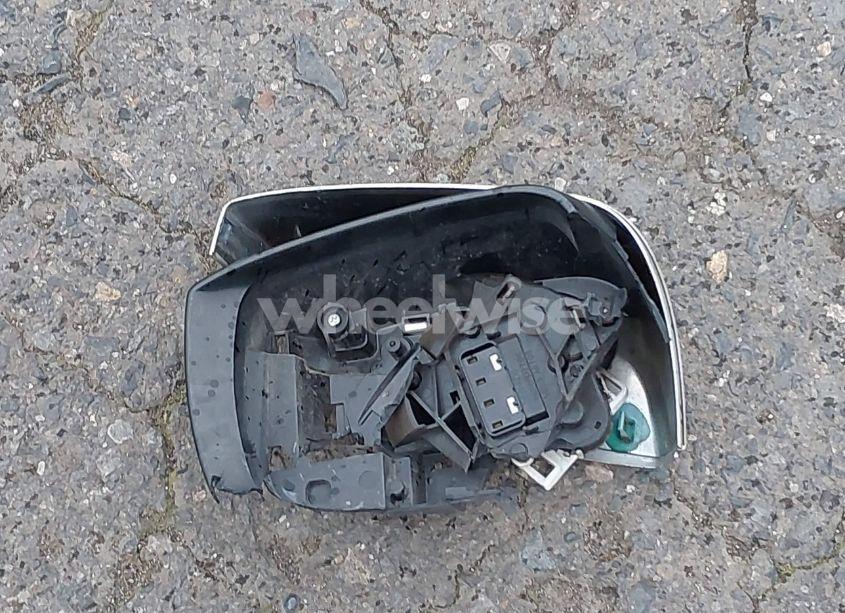 Photo 12 of 2017 Subaru Legacy 2.5I SPORT (VIN 4S3BNAS65H3020322)