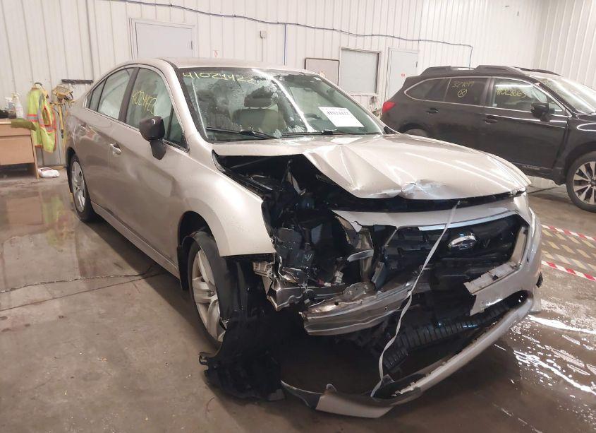 2015 Subaru Legacy 2.5I (VIN 4S3BNBA69F3013393) main photo