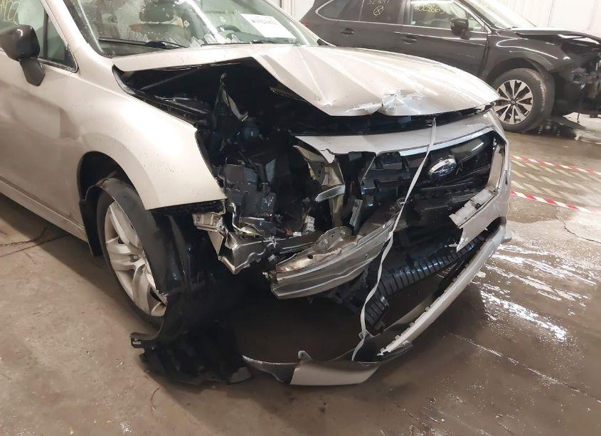 Photo 6 of 2015 Subaru Legacy 2.5I (VIN 4S3BNBA69F3013393)