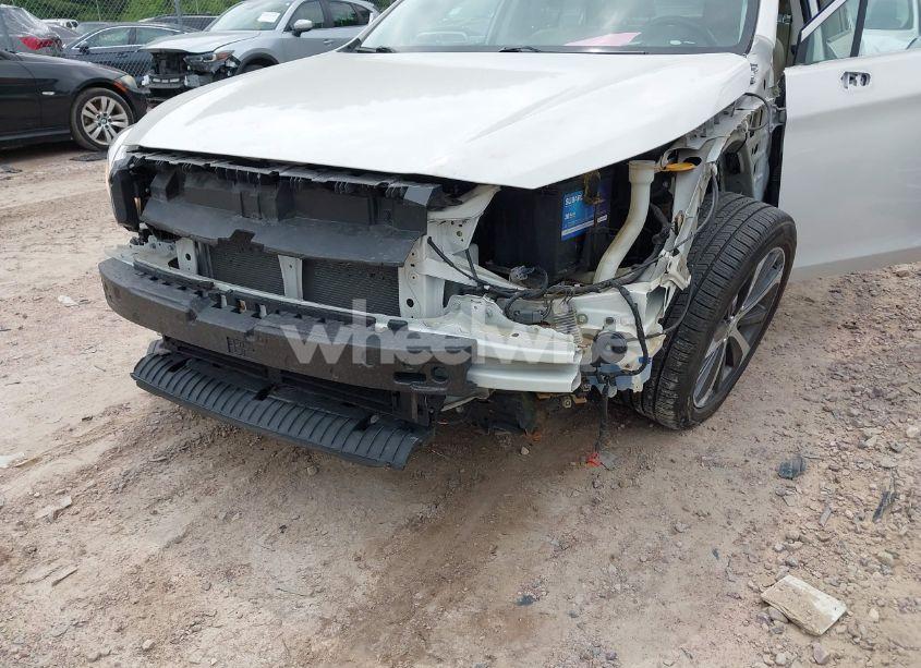 Photo 6 of 2015 Subaru Legacy 2.5I LIMITED (VIN 4S3BNBL67F3026236)