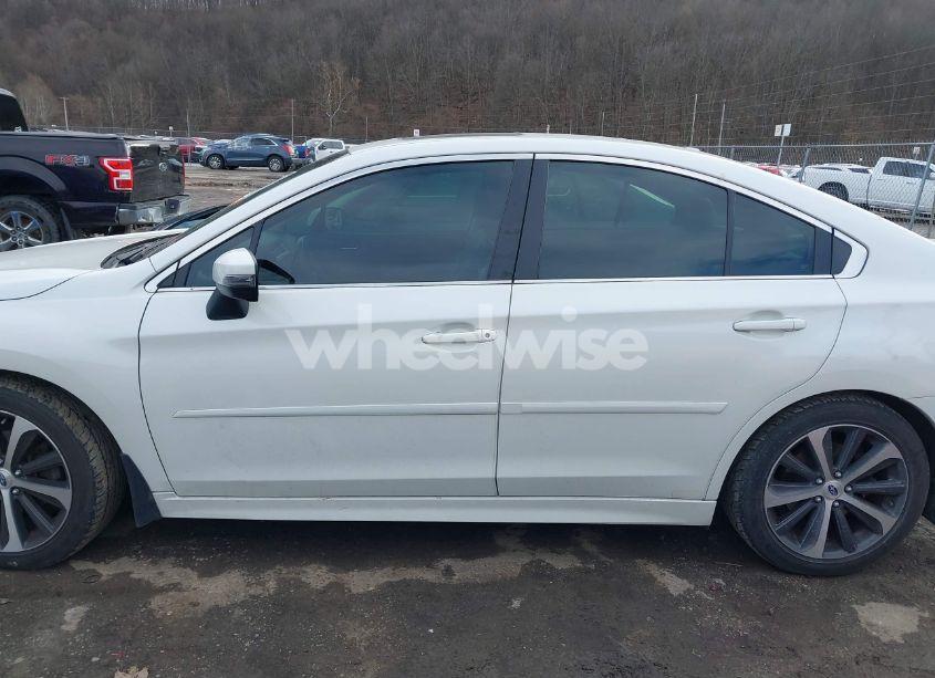 Photo 14 of 2015 Subaru Legacy 2.5I LIMITED (VIN 4S3BNBN64F3052967)
