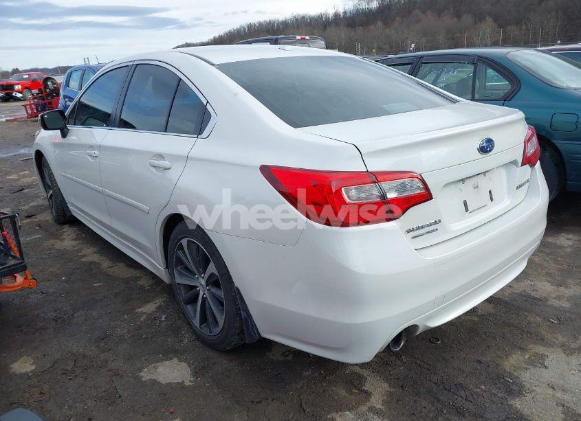 Photo 3 of 2015 Subaru Legacy 2.5I LIMITED (VIN 4S3BNBN64F3052967)