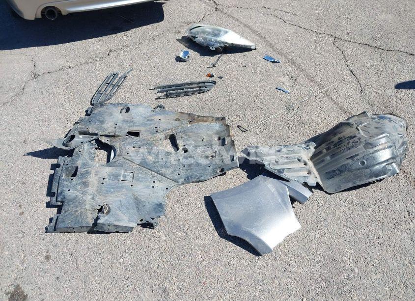 Photo 12 of 2015 Subaru Legacy 2.5I LIMITED (VIN 4S3BNBN66F3074825)