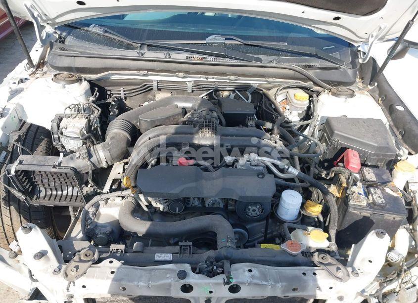 Photo 10 of 2015 Subaru Legacy 2.5I LIMITED (VIN 4S3BNBN67F3061730)