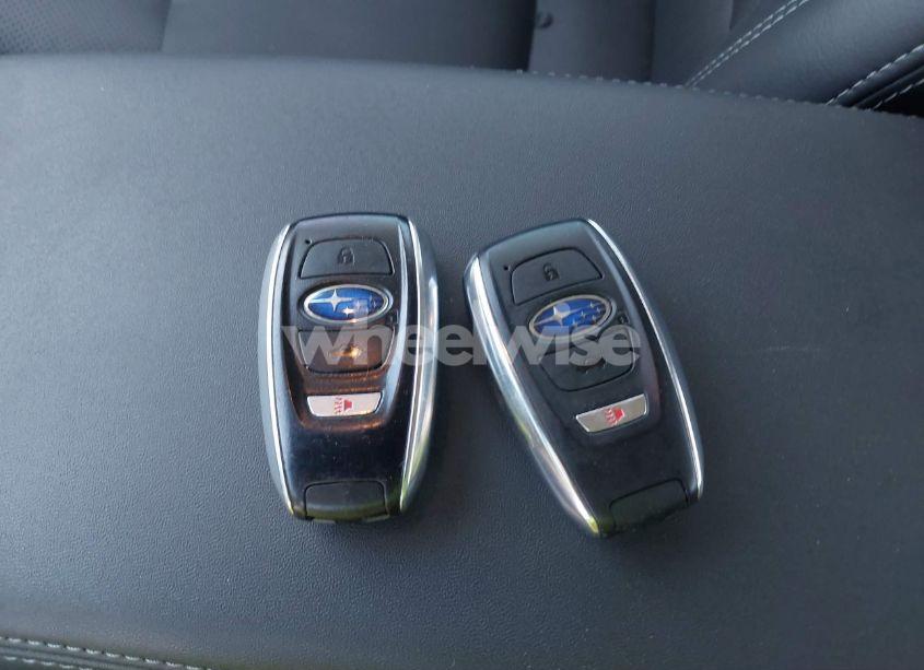 Photo 11 of 2019 Subaru Legacy 3.6R LIMITED (VIN 4S3BNEJ63K3036454)