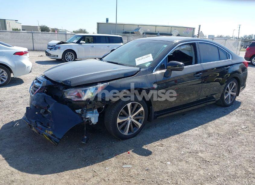 Photo 2 of 2019 Subaru Legacy 3.6R LIMITED (VIN 4S3BNEJ63K3036454)