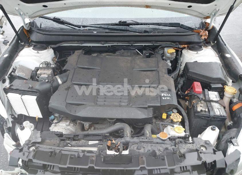 Photo 10 of 2015 Subaru Legacy 3.6R LIMITED (VIN 4S3BNEL63F3013842)