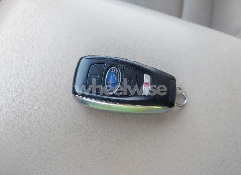 Photo 11 of 2015 Subaru Legacy 3.6R LIMITED (VIN 4S3BNEL67F3016744)