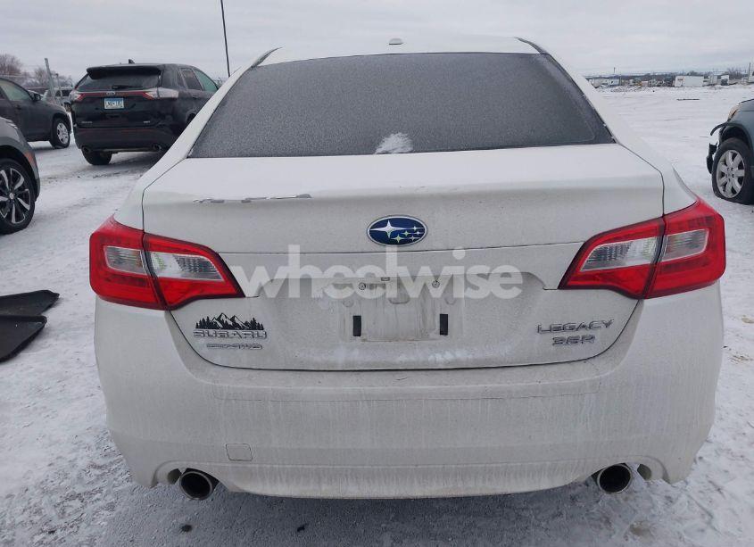 Photo 16 of 2015 Subaru Legacy 3.6R LIMITED (VIN 4S3BNEL6XF3010470)
