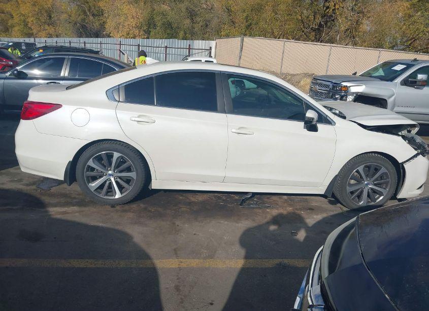 Photo 13 of 2017 Subaru Legacy 3.6R LIMITED (VIN 4S3BNEN61H3012477)