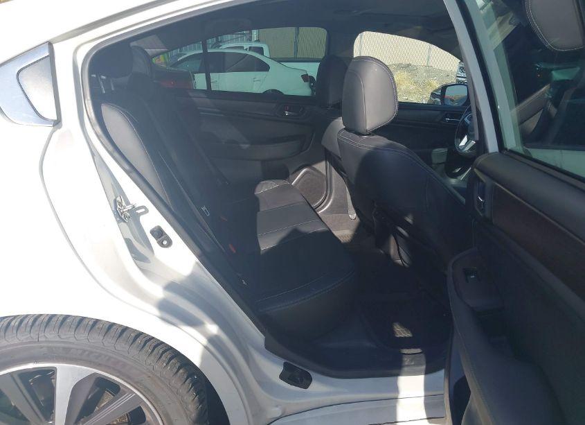 Photo 8 of 2017 Subaru Legacy 3.6R LIMITED (VIN 4S3BNEN61H3012477)