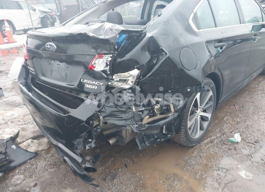 Photo 18 of 2019 Subaru Legacy 3.6R LIMITED (VIN 4S3BNEN61K3008999)