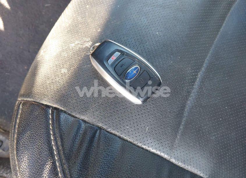 Photo 11 of 2015 Subaru Legacy 3.6R LIMITED (VIN 4S3BNEN66F3038618)