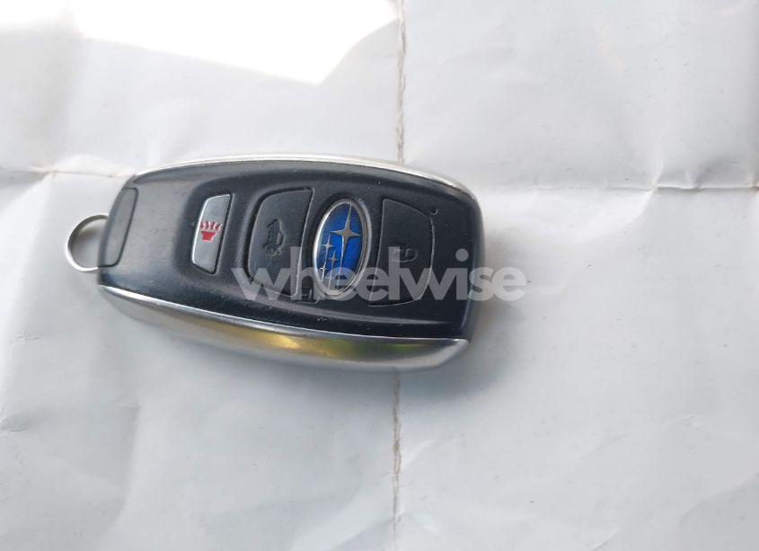 Photo 11 of 2017 Subaru Legacy 3.6R LIMITED (VIN 4S3BNEN66H3041070)