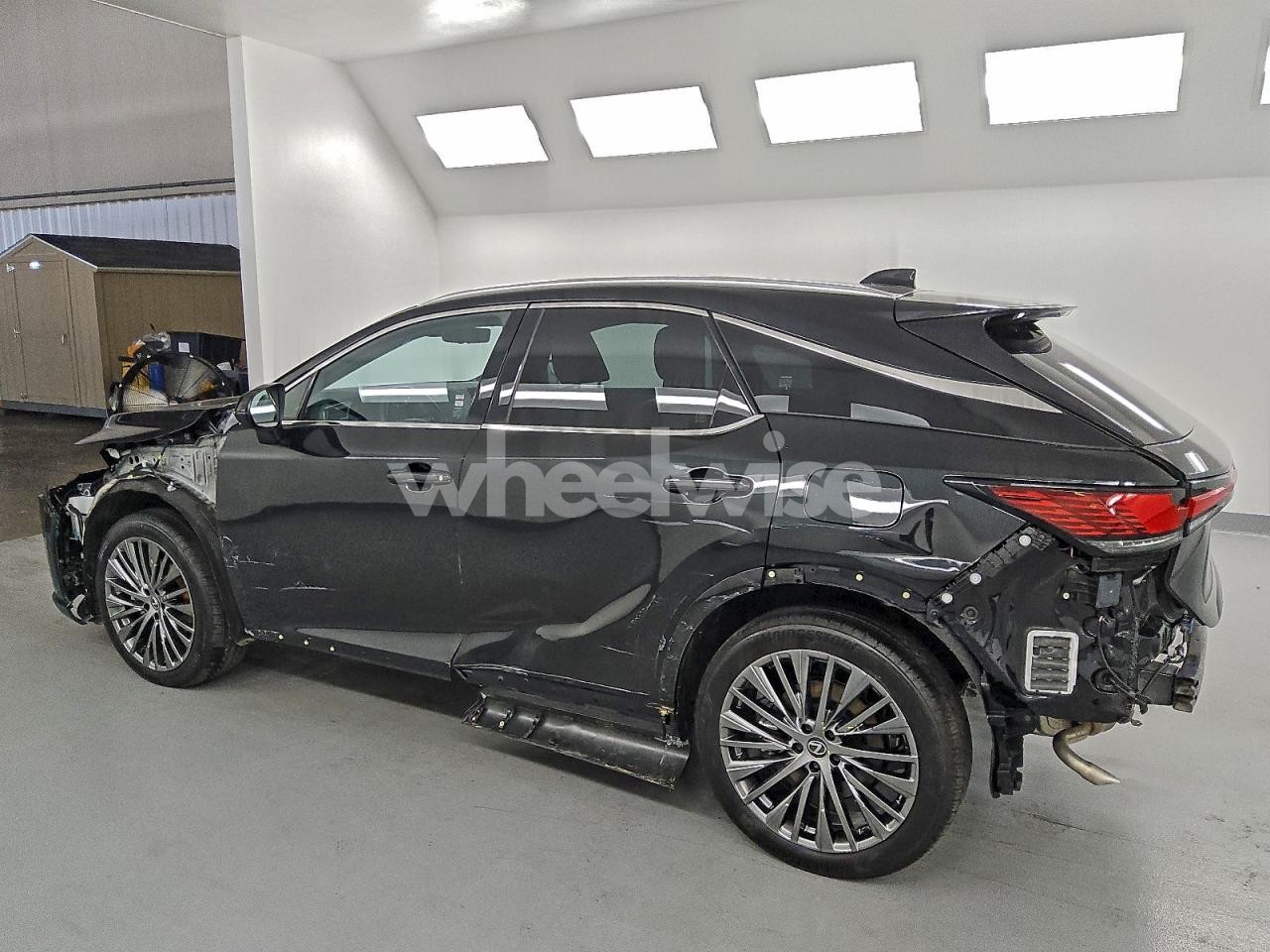 Photo 2 of 2024 LEXUS RX 450H+ LUXURY (VIN 4S3BWAB64N3021826)