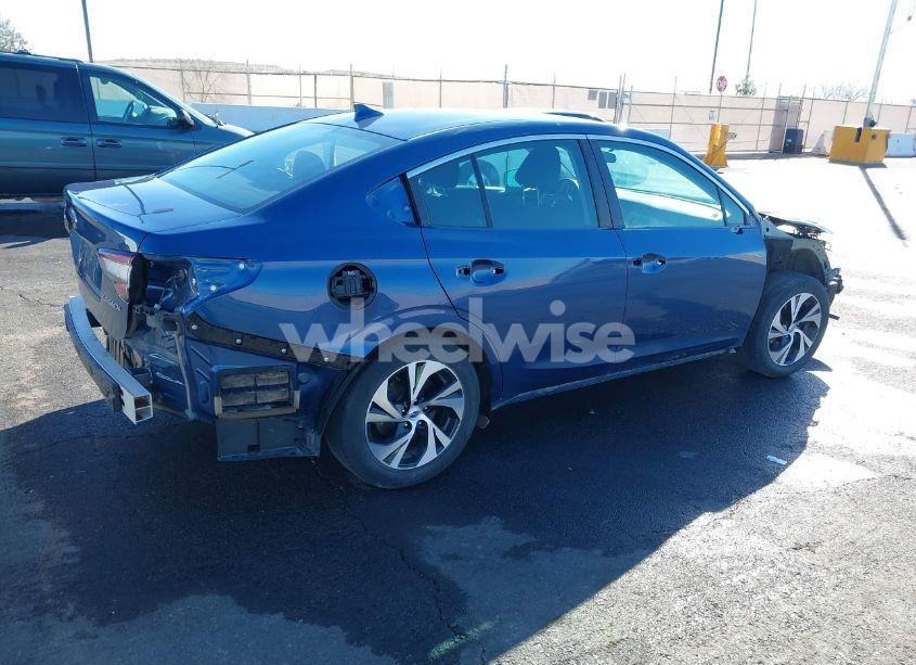 Photo 4 of 2022 Subaru Legacy (VIN 4S3BWAB64N3025357)