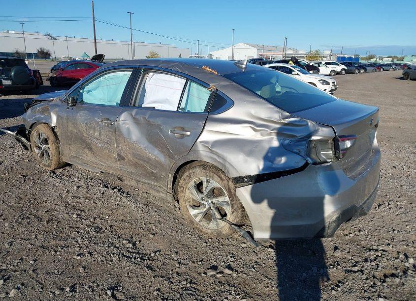 Photo 3 of 2020 Subaru Legacy PREMIUM (VIN 4S3BWAC64L3031882)