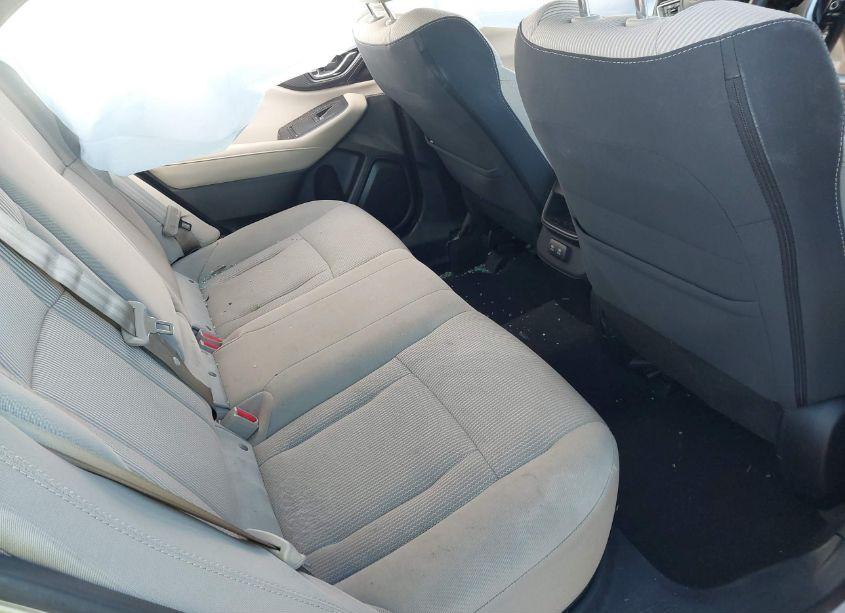 Photo 8 of 2020 Subaru Legacy PREMIUM (VIN 4S3BWAC64L3031882)