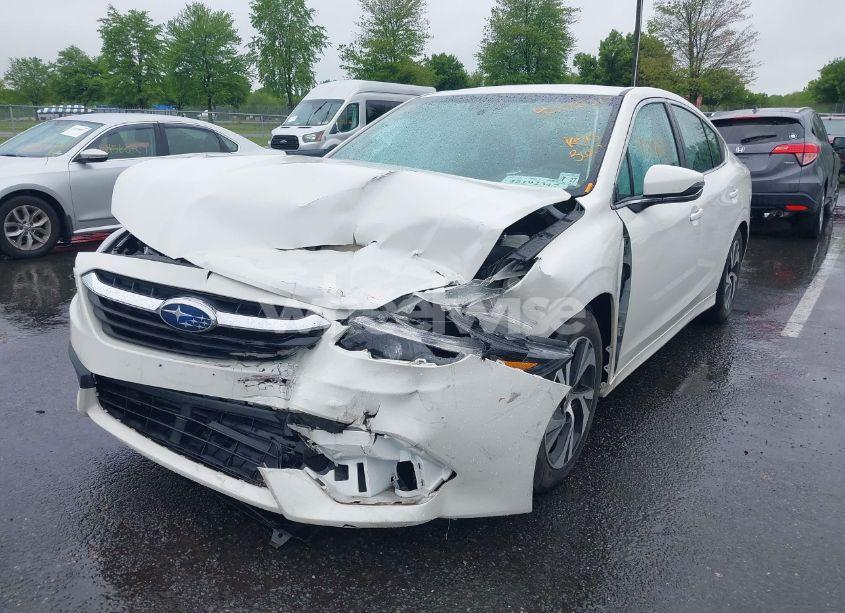 Photo 2 of 2022 Subaru Legacy PREMIUM (VIN 4S3BWAC68N3026431)