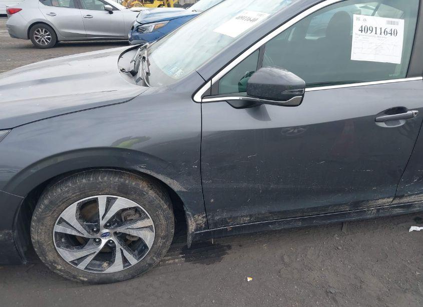 Photo 6 of 2020 Subaru Legacy PREMIUM (VIN 4S3BWAC6XL3033829)