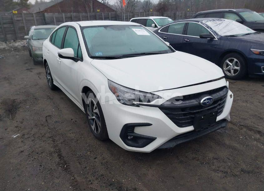 2024 Subaru Legacy PREMIUM (VIN 4S3BWAD69R3011652) main photo