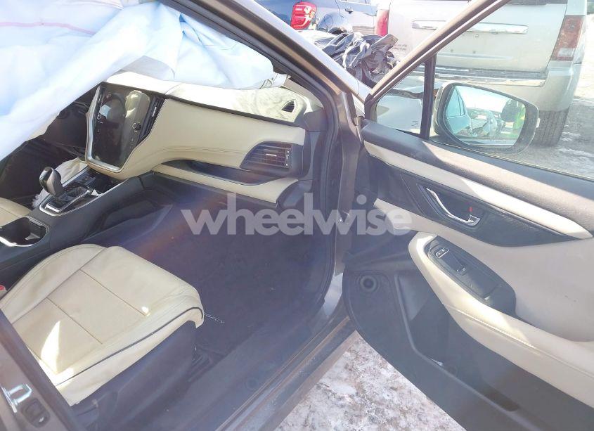 Photo 5 of 2022 Subaru Legacy PREMIUM (VIN 4S3BWAF6XN3011778)