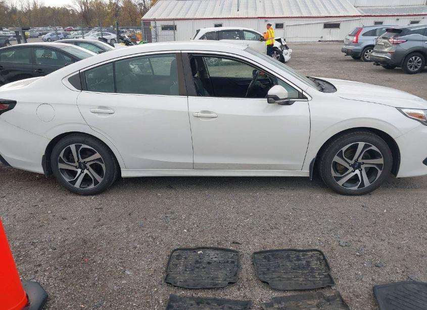 Photo 13 of 2020 Subaru Legacy LIMITED (VIN 4S3BWAL64L3027945)