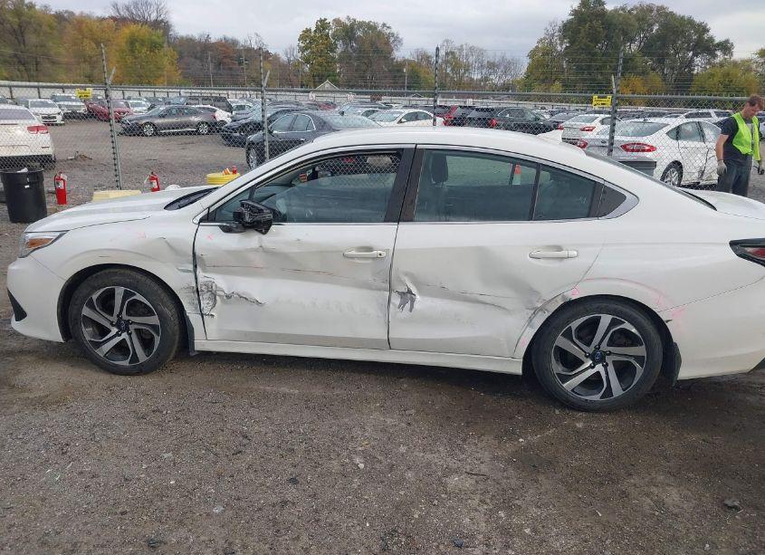 Photo 14 of 2020 Subaru Legacy LIMITED (VIN 4S3BWAL64L3027945)