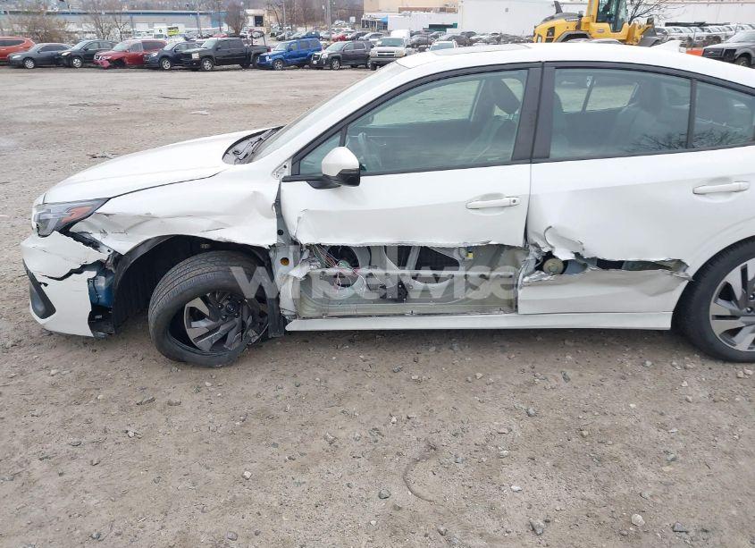 Photo 6 of 2024 Subaru Legacy LIMITED (VIN 4S3BWAN60R3003678)