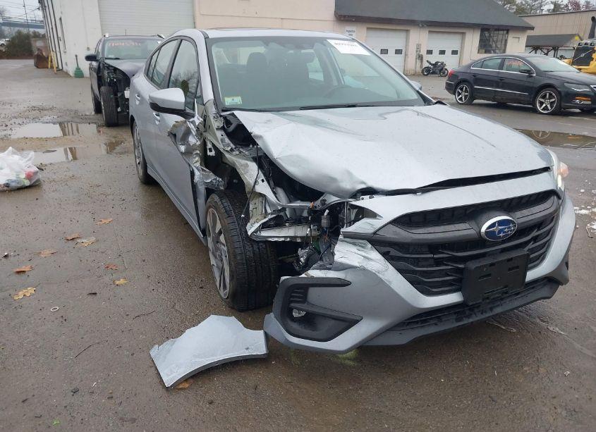 Photo 6 of 2024 Subaru Legacy LIMITED (VIN 4S3BWAN60R3008797)