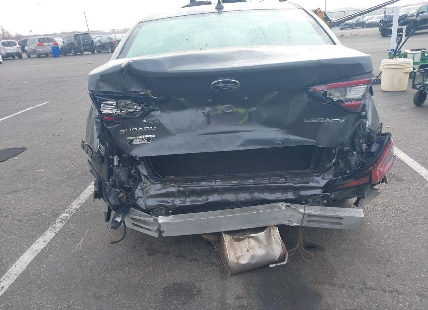 Photo 6 of 2020 Subaru Legacy LIMITED (VIN 4S3BWAN61L3032517)