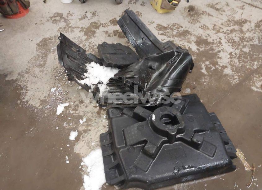 Photo 11 of 2022 Subaru Legacy LIMITED (VIN 4S3BWAN65N3022852)